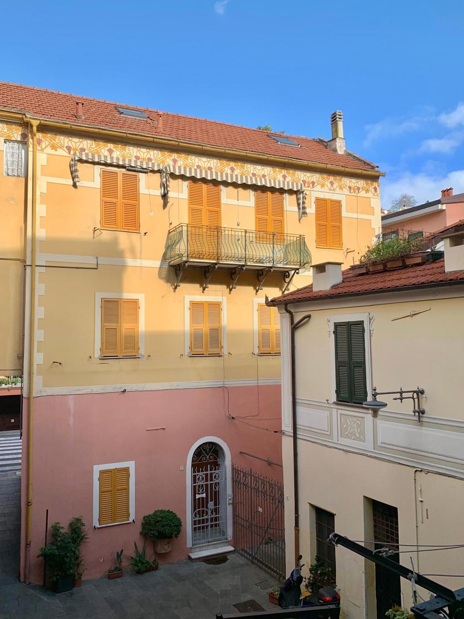 La Maison De L'Artiste & Bike Room Finale Ligure Exterior photo